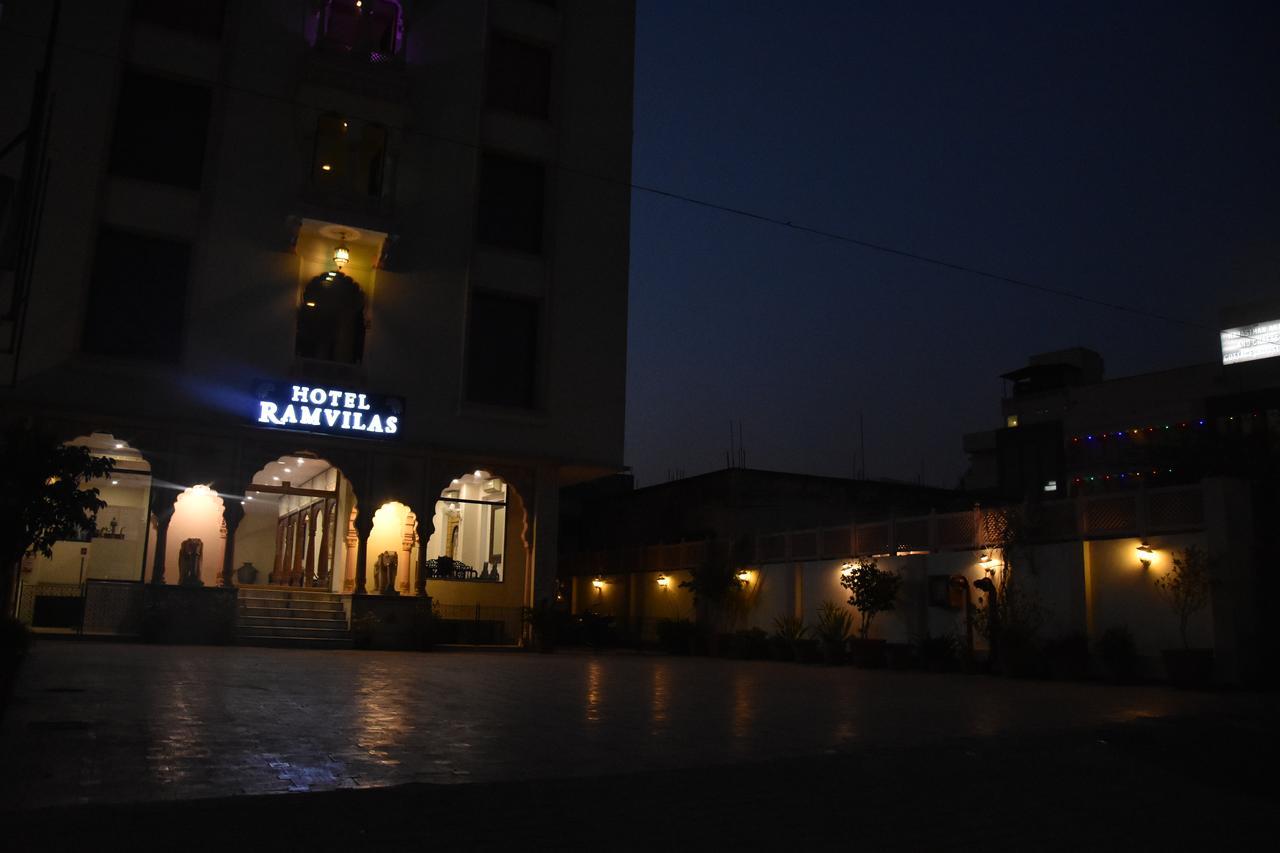 Hotel Ram Vilas 자이푸르 외부 사진